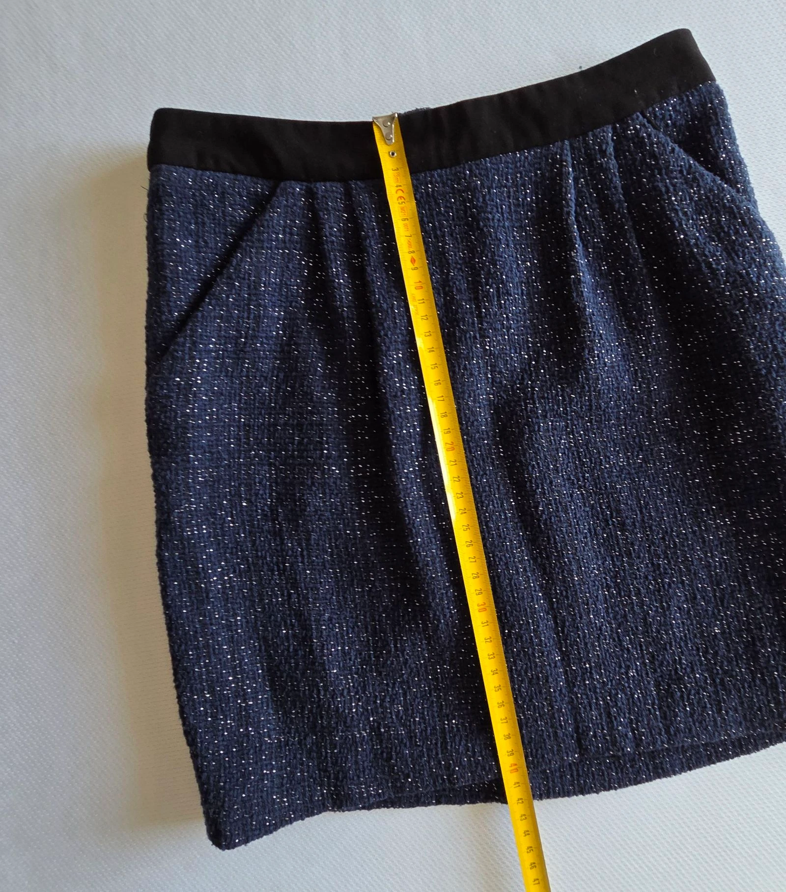 Korte tweed rok marineblauw en gouden draad Camaïeu Maat 34 XS gevoerd – photo 12